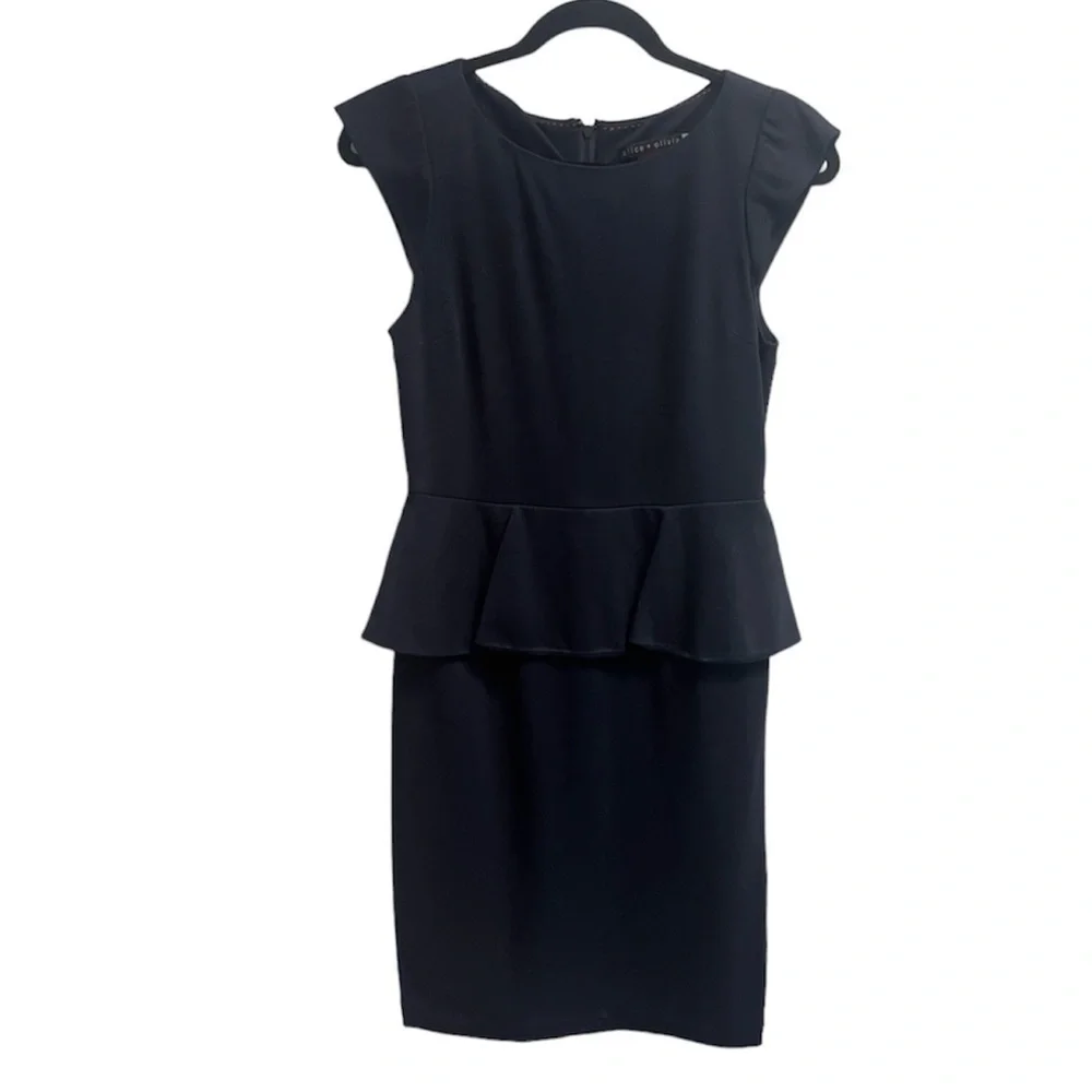 ALICE + OLIVIA Women’s Navy Blue Cap Sleeve Victoria Peplum Dress - size 6 - Picture 1 of 9